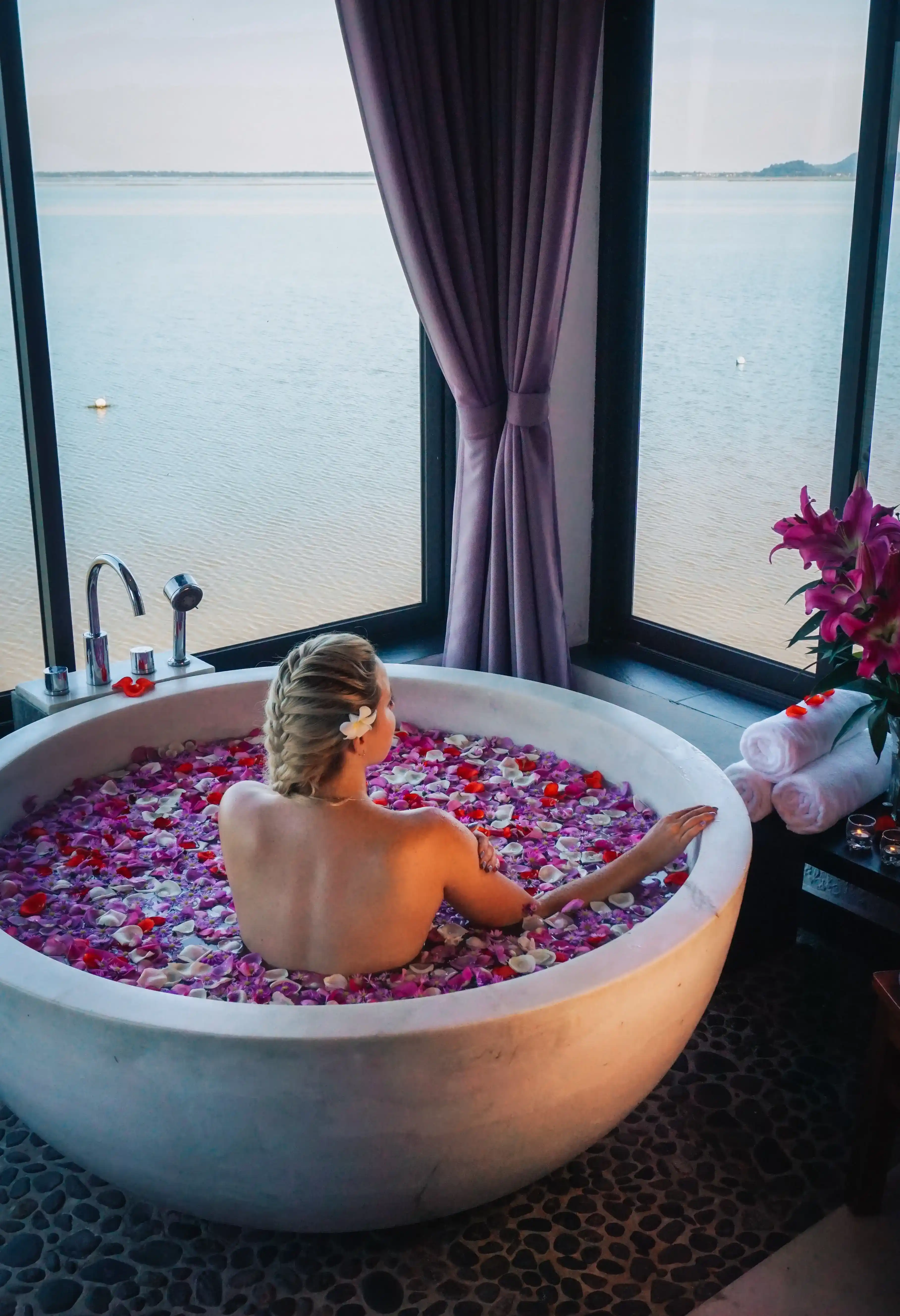 Queen of Compass Vedana Lagoon Hue